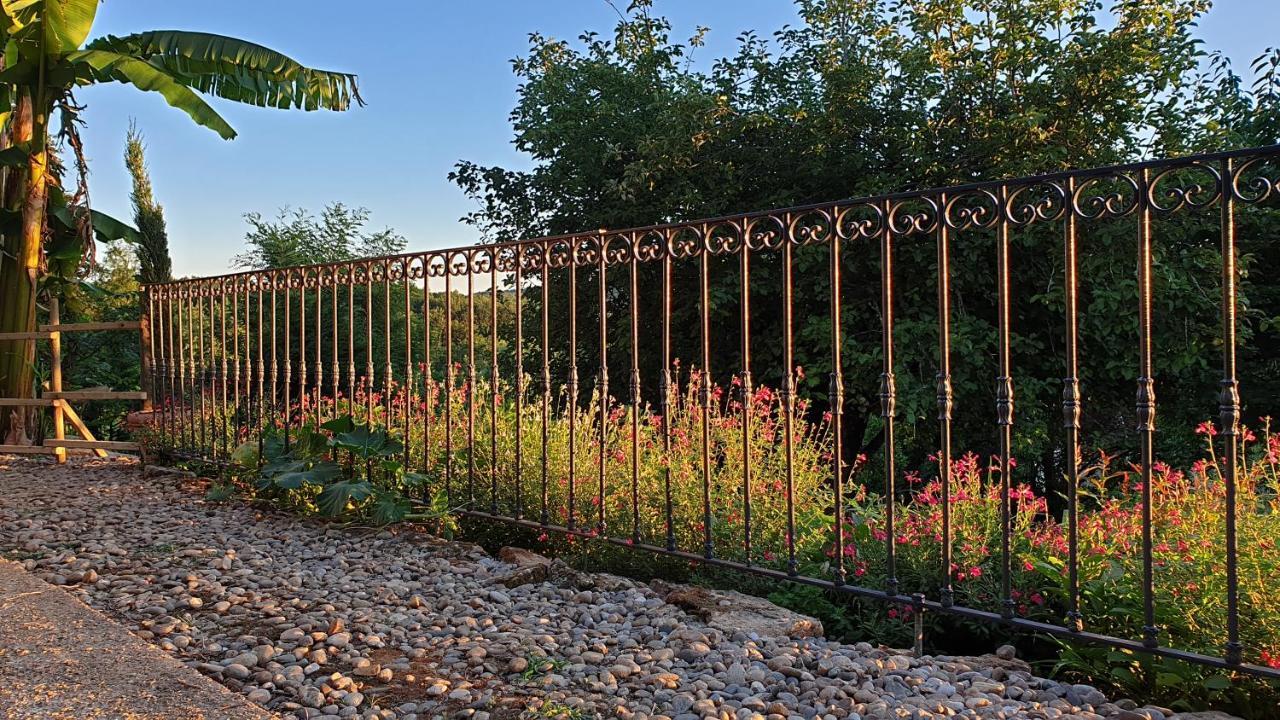 Вилла Domaine De La Queyrie Сарла-ла-Канеда Экстерьер фото